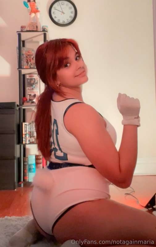Your personal bunny who will bounce on that 🍆💦🤫