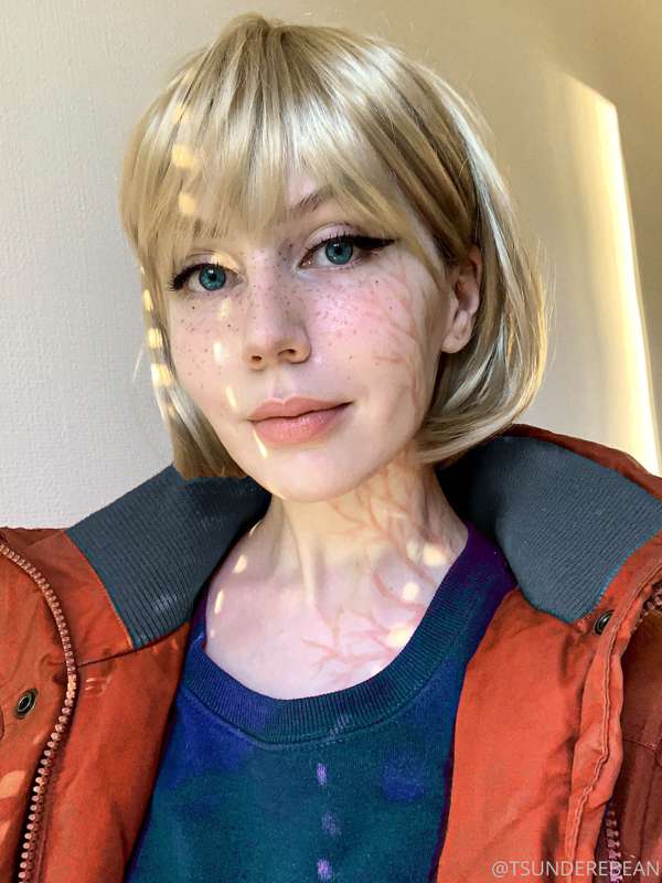 My fav Apex girl! (now I play more Loba, but my heart still .. 1
