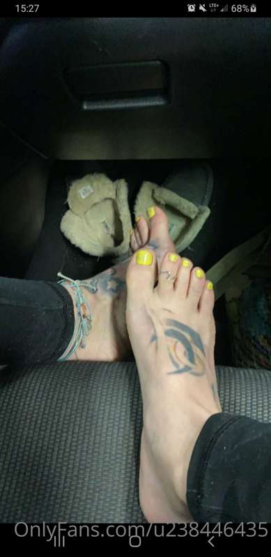 Is everyone intimidated by my feet? No one wants to talk or ..