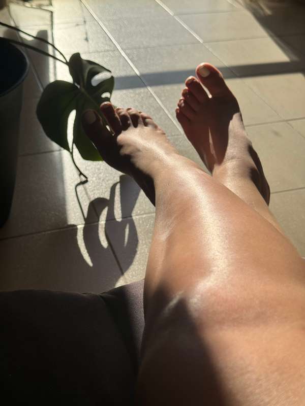 how I would love to get a massage right now😈