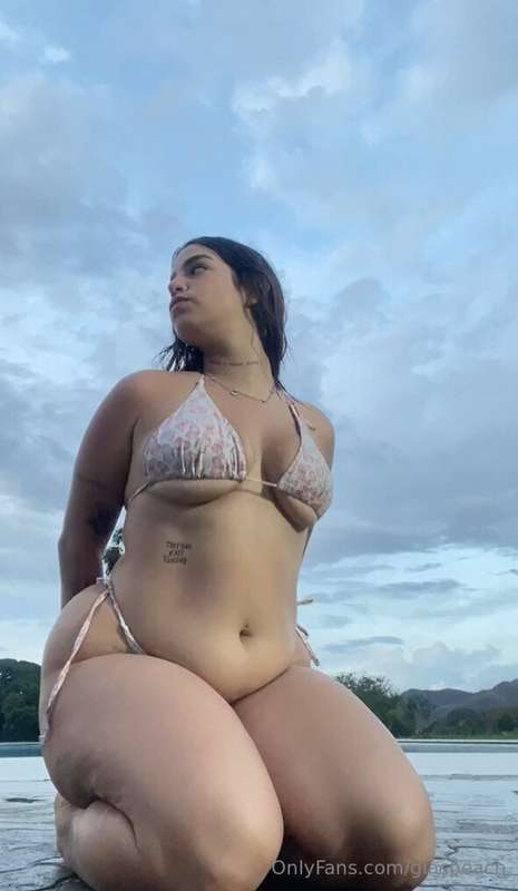 Curves like mine aren’t free to touch—but compliments? Those..