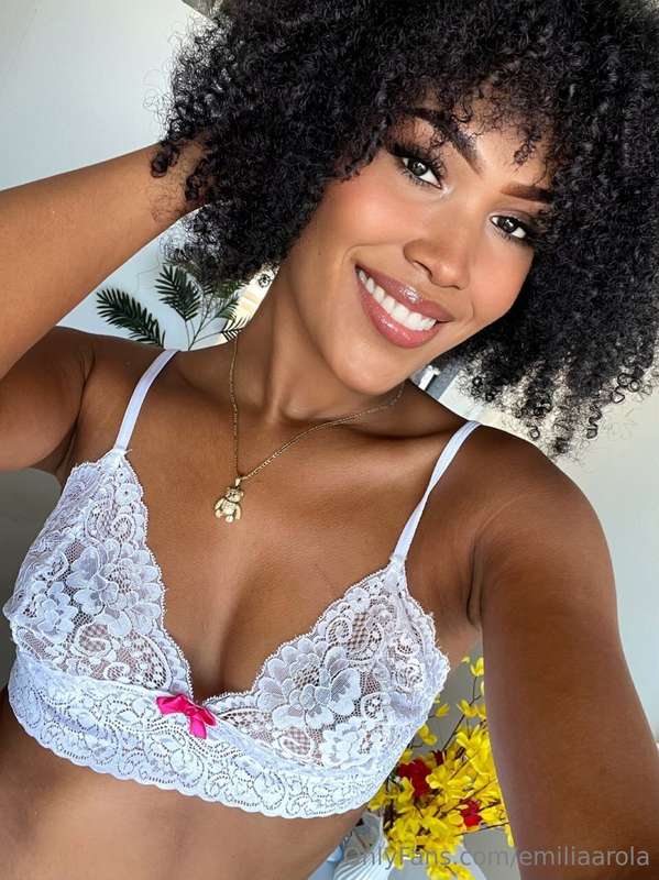 She’s studying finance, hitting the gym, and vibing with men..