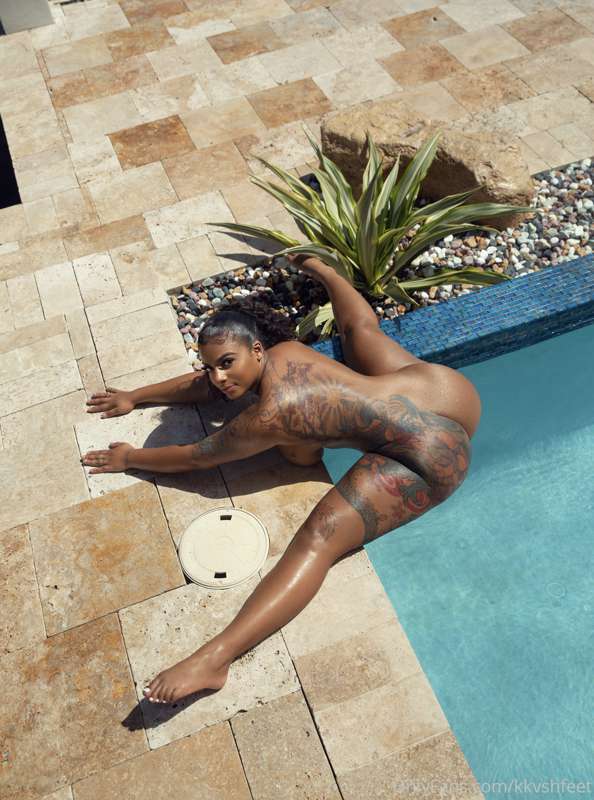Just chilling at the pool