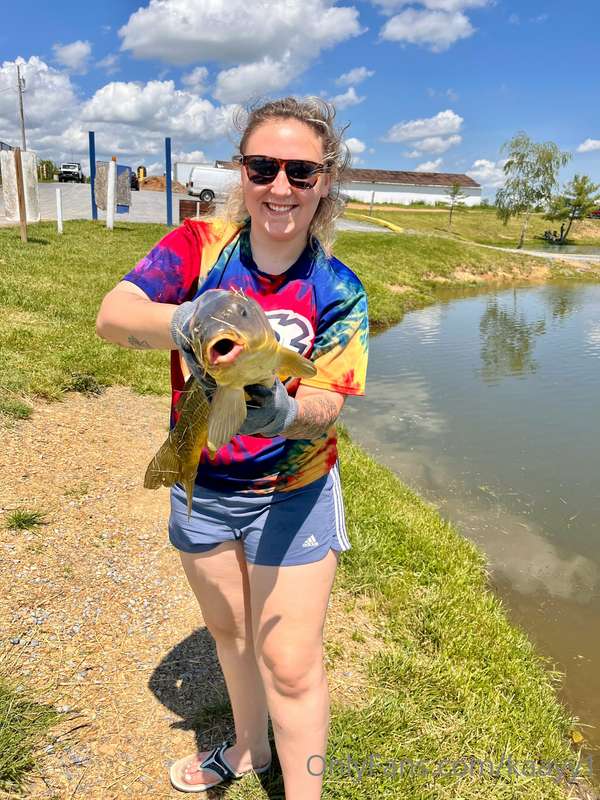 hey y’all! I’ve been out fishin all afternoon.. don’t sleep .. 3