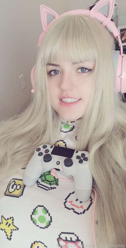 Bombchellecosplay - Fansly - 31 Dec, 2021 1