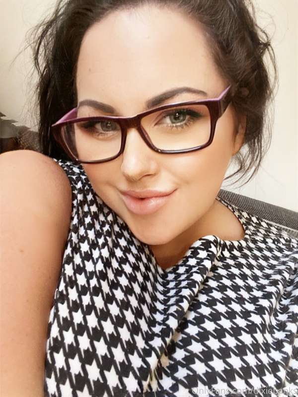 I want to cum so hard 💦