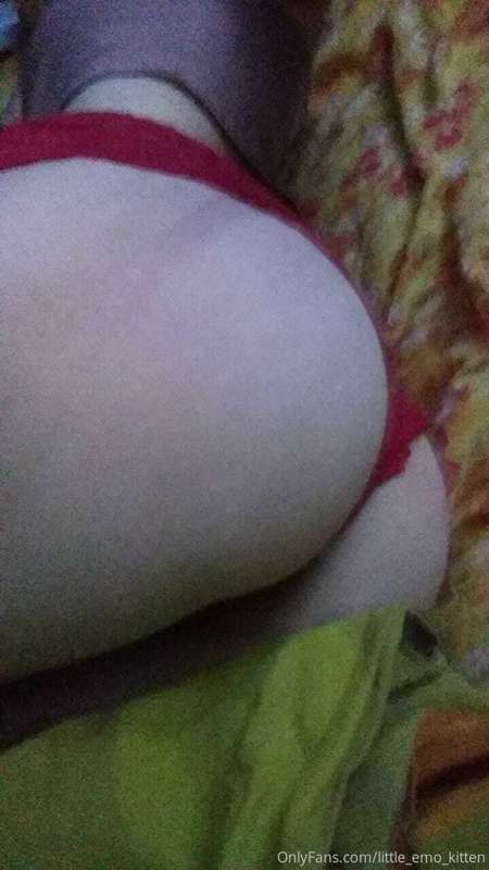Little_Emo_Kitten - Fansly - 10 Sep, 2021 2