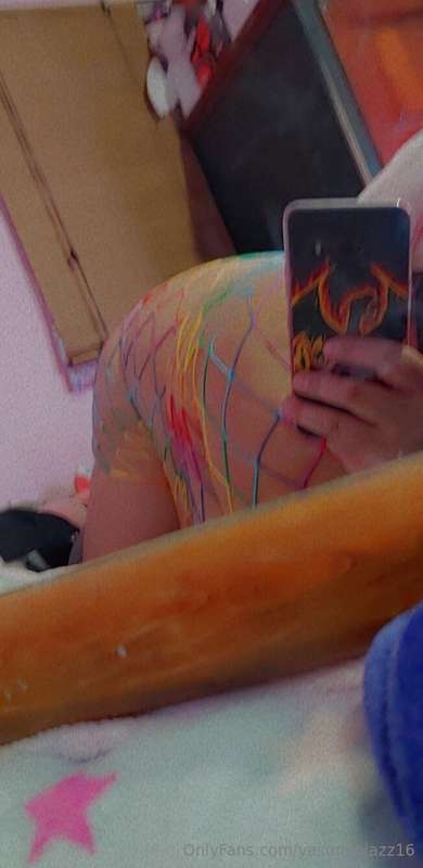 Adivina de qué color es mi ropa interior nueva 3