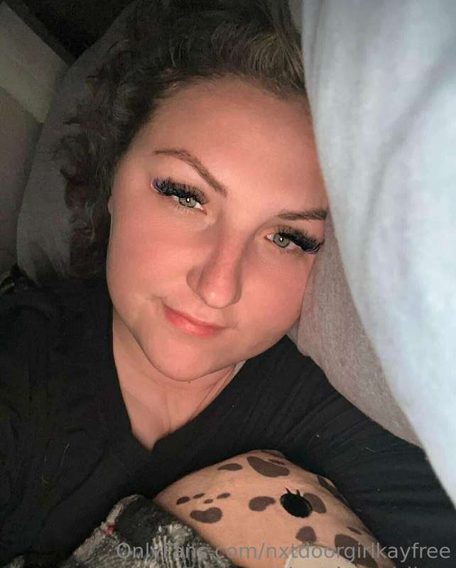 I just wanna cuddle ❤️
