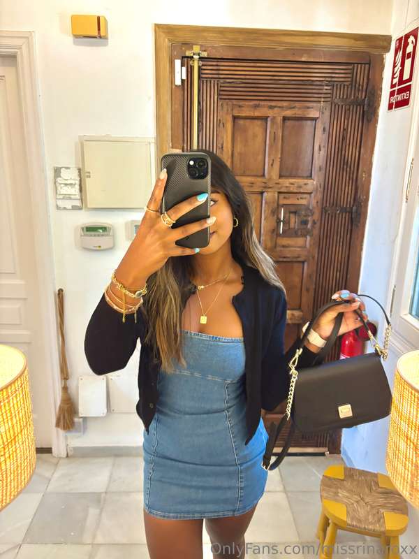 This outfit I felt was the best! 👜