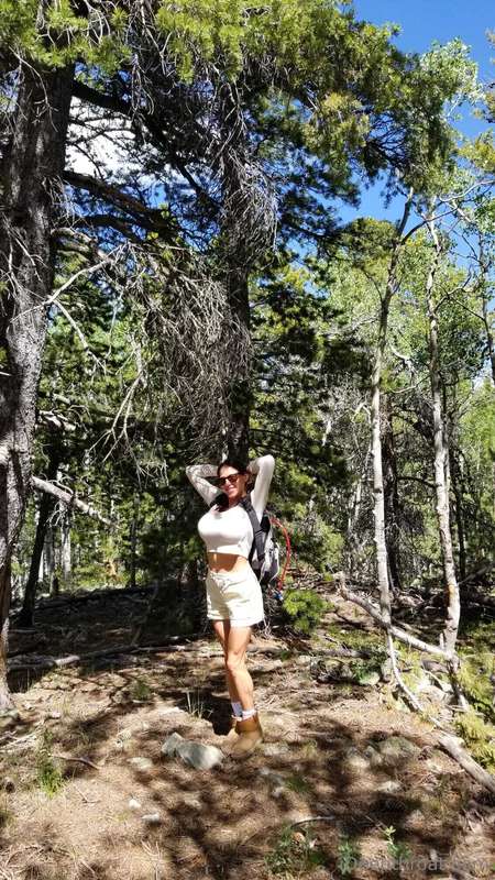 What would you do if you saw me hiking and I needed some dic.. 3