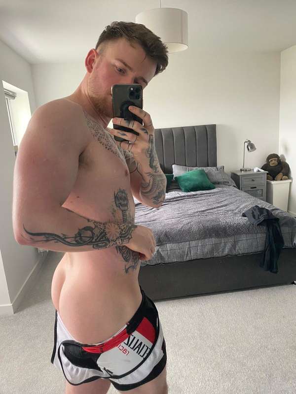 You might recognise my friend @thetattyman here from earlier.. 3