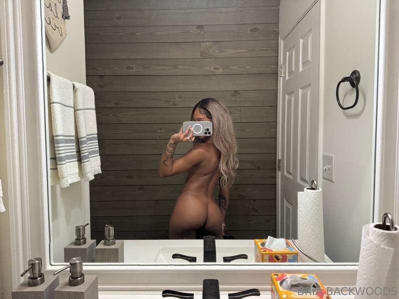 Briabackwoods - Onlyfans - 02 May, 2024 3