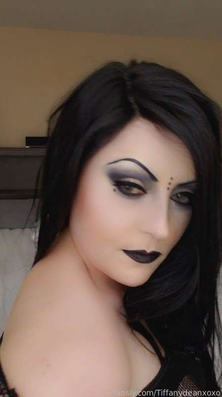 Tiffanydeanxoxo - Fansly - 15 Dec, 2023 12