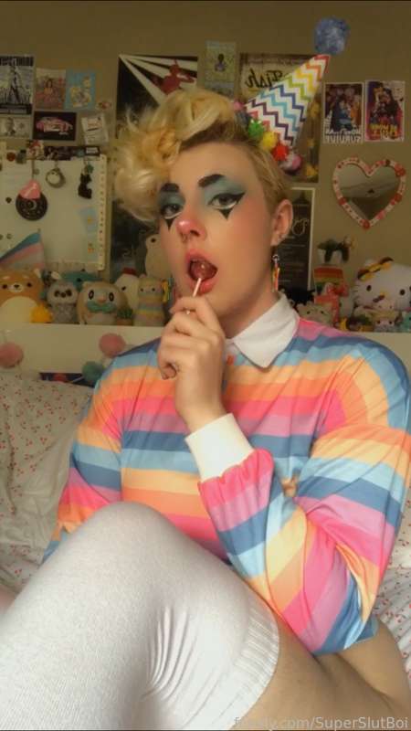 Superslutboi - Fansly - 17 Oct, 2021 2
