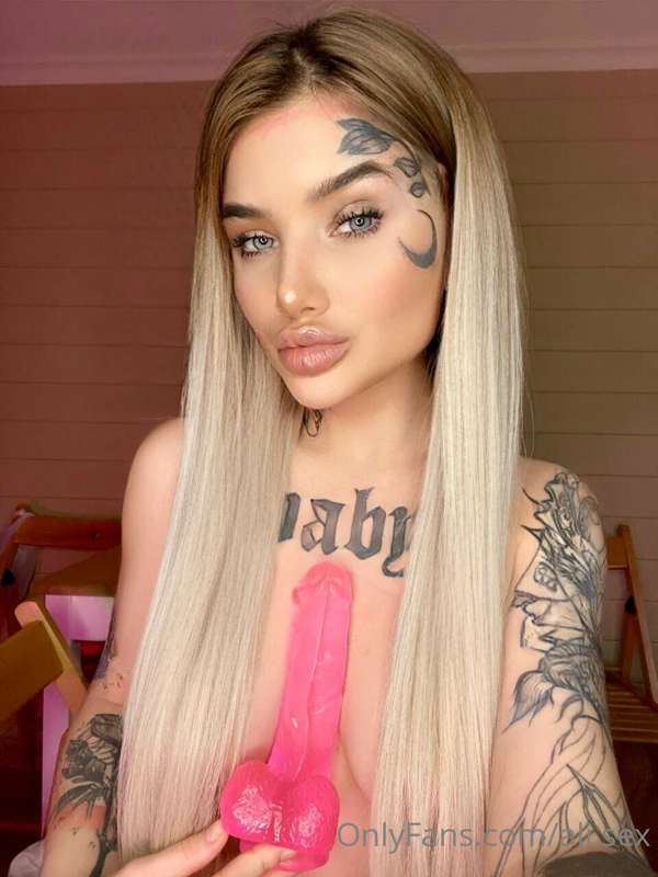 I’m so horny thinking about seeing your cock later.🍆💖💖💖💖