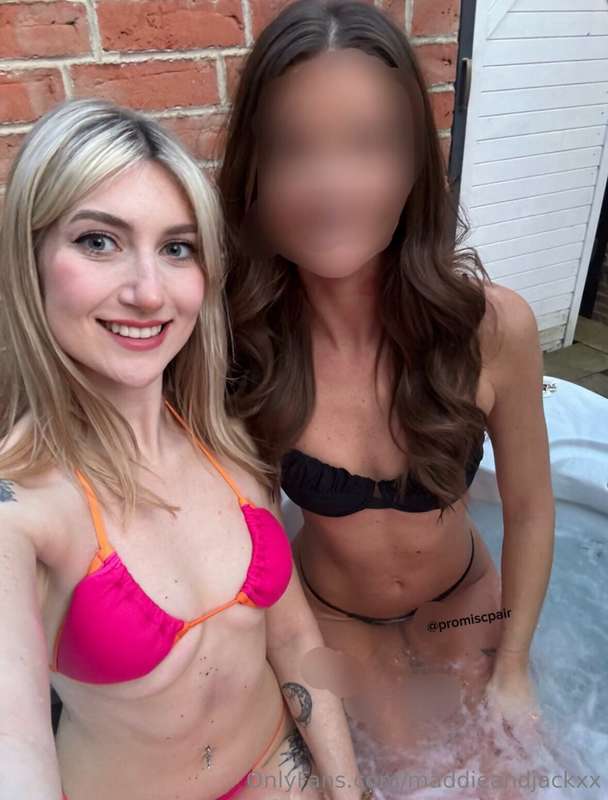 Let the weekend begin… 👀😈 hehe@promiscpairvip @promiscpair 