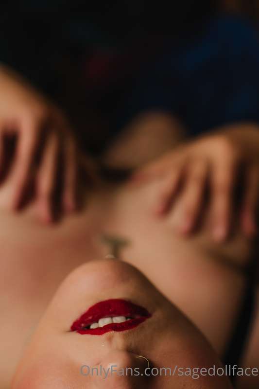 I've heard my lips are sumptuous... do you agree?