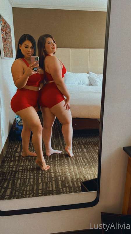 Did you watch our sex tapes ? @alliebabyxx