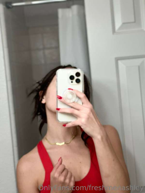 Would you fuck me yes or no?