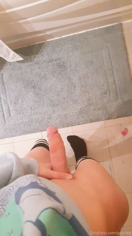 Finally was able to sneak a few pictures! Hope you like them.. 5