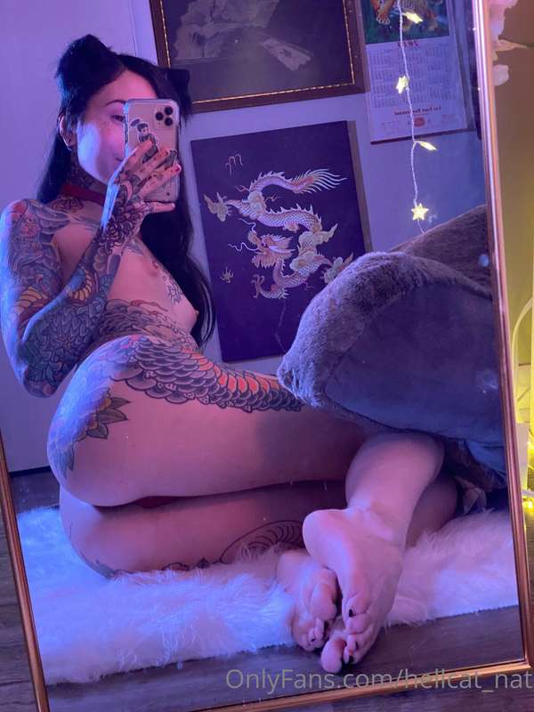 I want to treat myself to a pedicure this afternoon, help me..