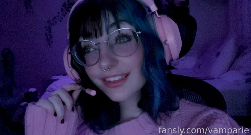 Vamparie - Fansly - 28 Nov, 2022