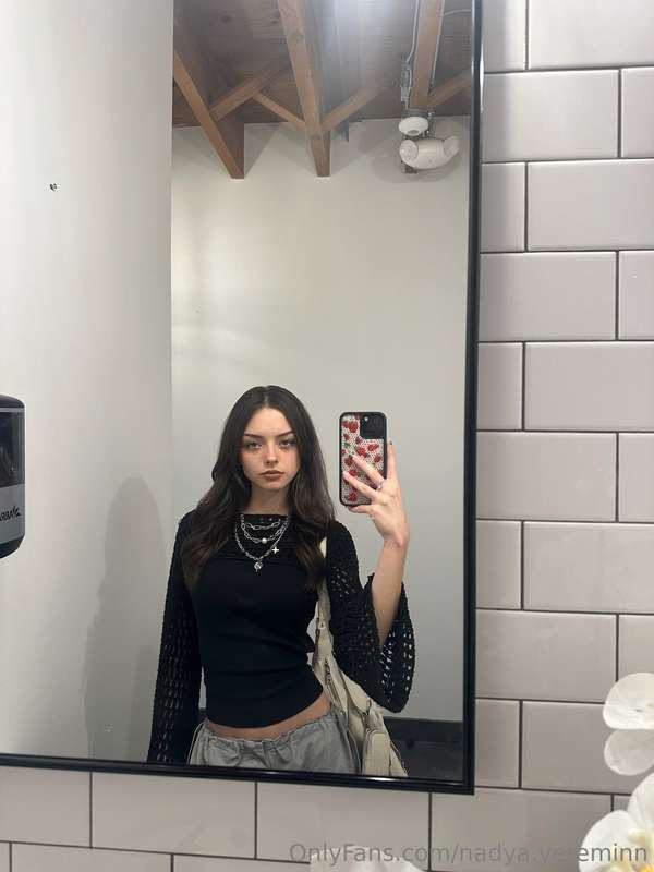 🤳💋
