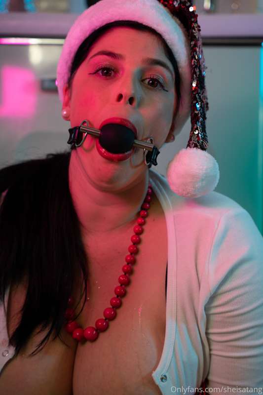 can I be your gagged little helper 5