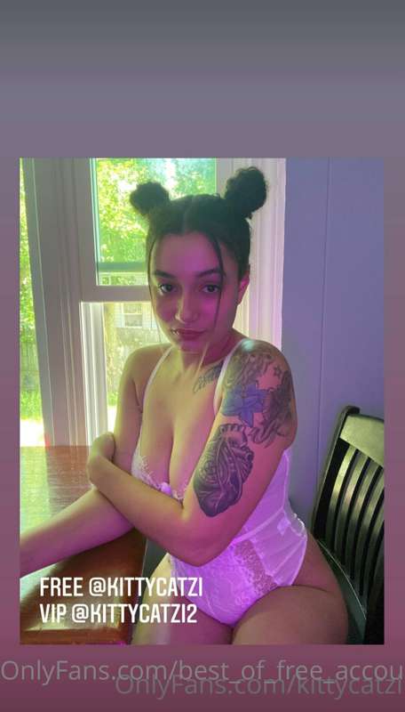 @kittycatzi is waiting for your load 😋
❤️ 200+ media ✅
❤️ Fe.. 1