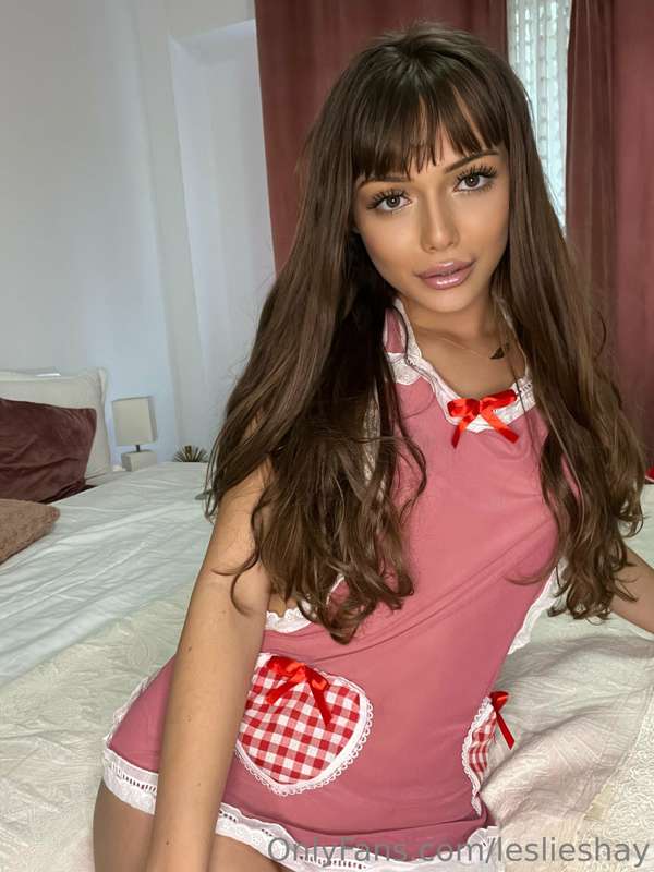 I'm here to clean your room 😋