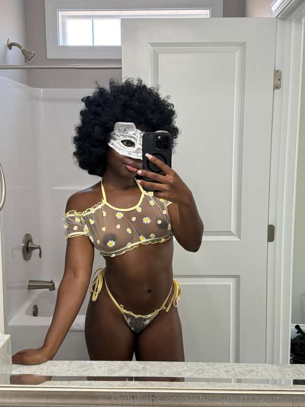 Your personal black sex doll 😈💦 3