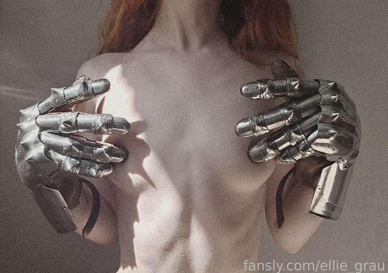 Ellie_Grau - Fansly - 26 Jun, 2024 2