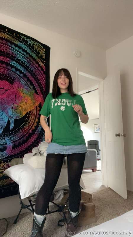 Happy st. paddy’s day!!!!!🍀🌈🤩💙🩵 are you wearing green?! 11