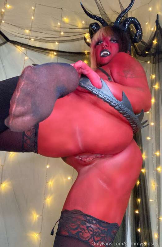 Let’s have a devilishly fun time 😈 23