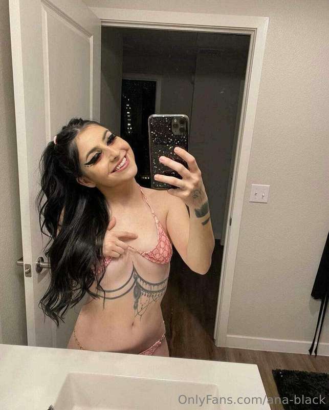 Just your favorite internet slut �� - �b/g content  �g/g con..