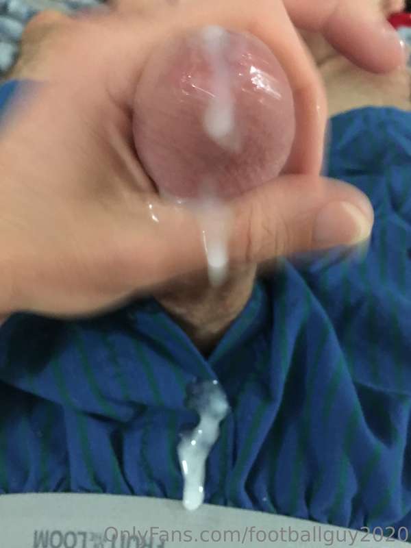 I guess I have always needed to jerk off many times - all th.. 9