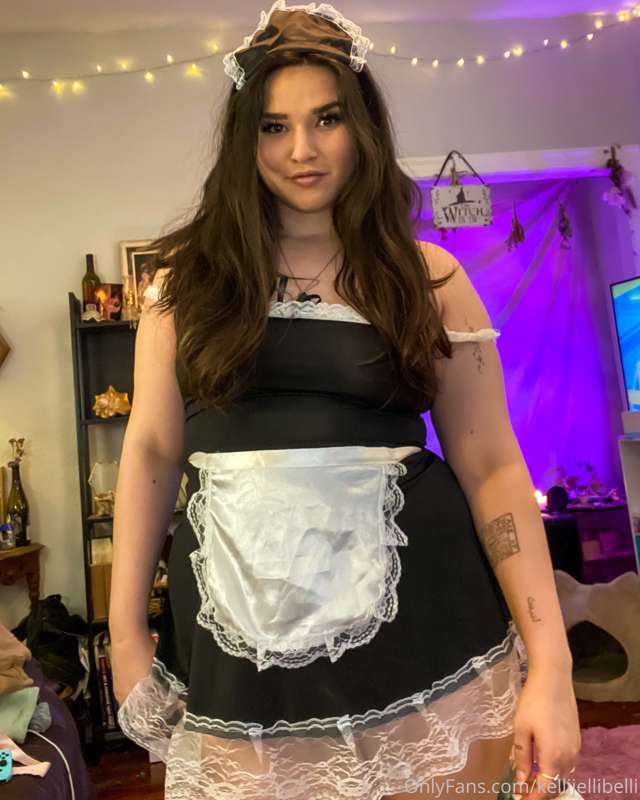 It’s the slutty fat maid, at your service 😏 6