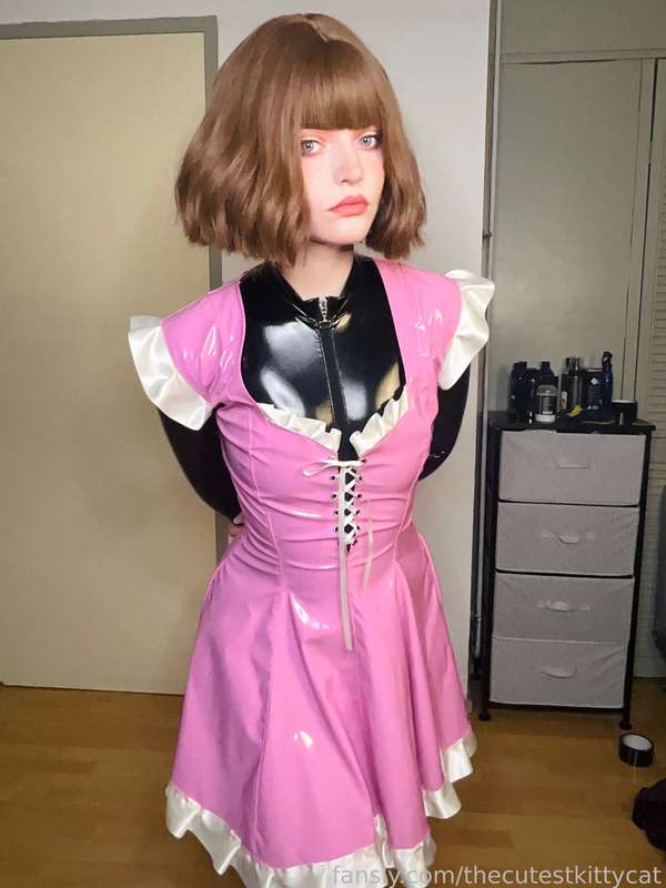 Thecutestkittycat - Fansly - 30 May, 2025 21