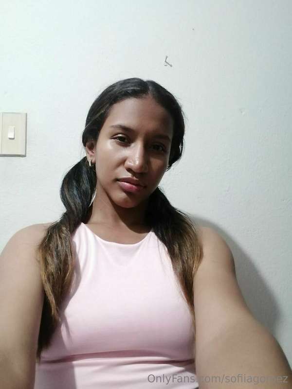 Amores just arrived from doing gym