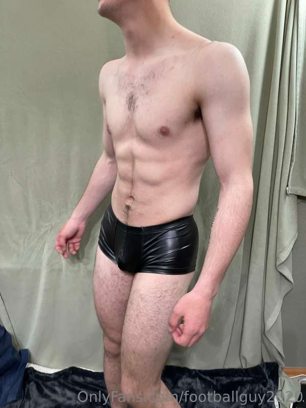 Specialist in leather ;-) 16
