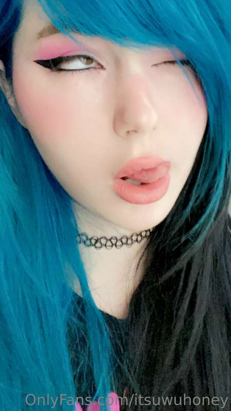 A collection of pictures where I stick my tongue out 10