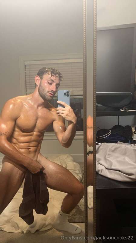 I’m feelin’ a bit wet right now, you too?😏