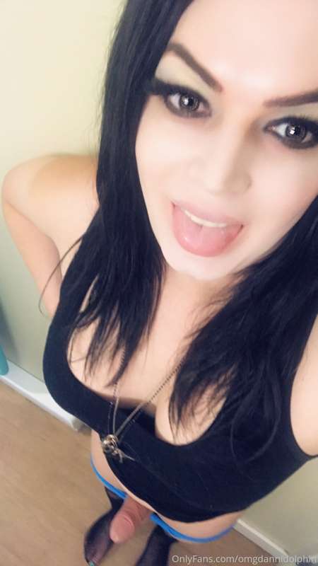 Good morning! Time to worship some cock 🐔 7