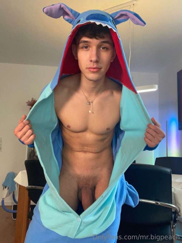 Someone to send me this pijamas as a gift?