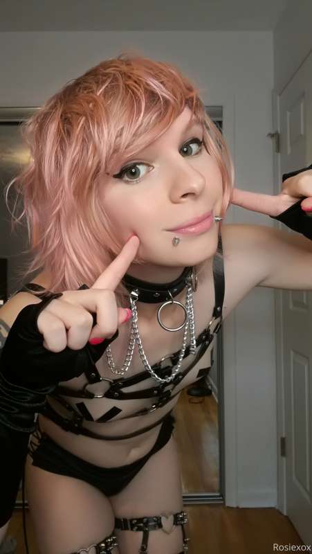 Pink Punk Succubus 10/10 x :3 Really loved doing this set wa..