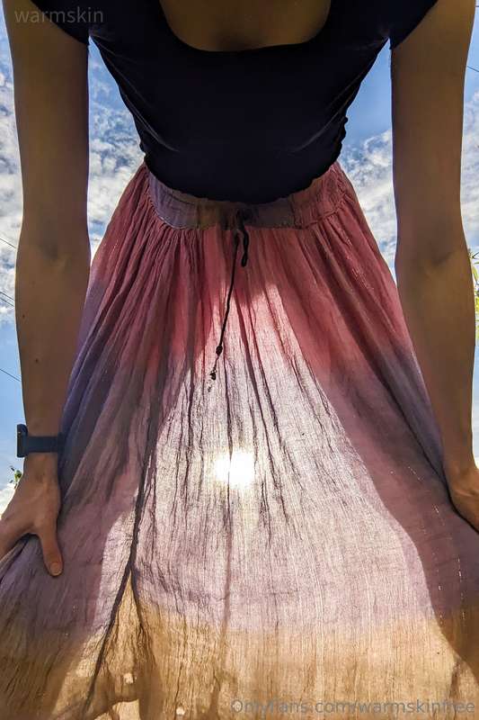 this skirt is so deliciously sheer in the right lighting ✨