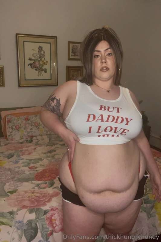 But daddy, I love how fat they’re making me 🥵🐽POV: My family.. 2