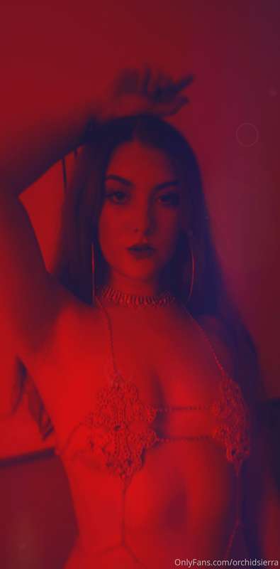 This set makes me feel so hot 🔥🔥💕