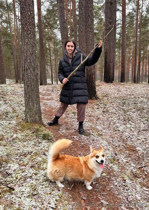Went for a walk with the dogs today and found some awesome s.. 2